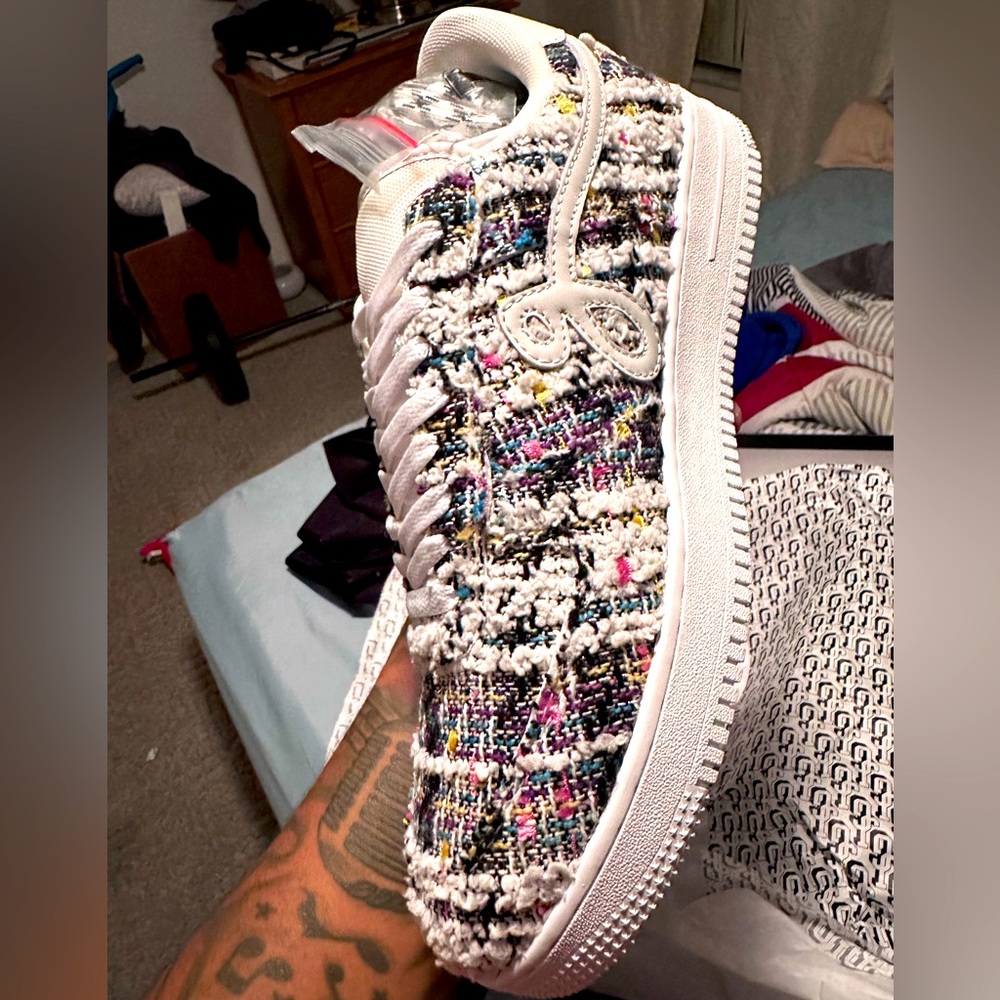 BRAND NEW JOHN GEIGERS